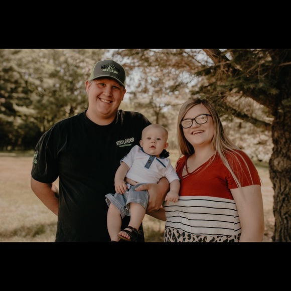 Meet your Posher, ForeverSol (Brenna) - Picture 3 of 5